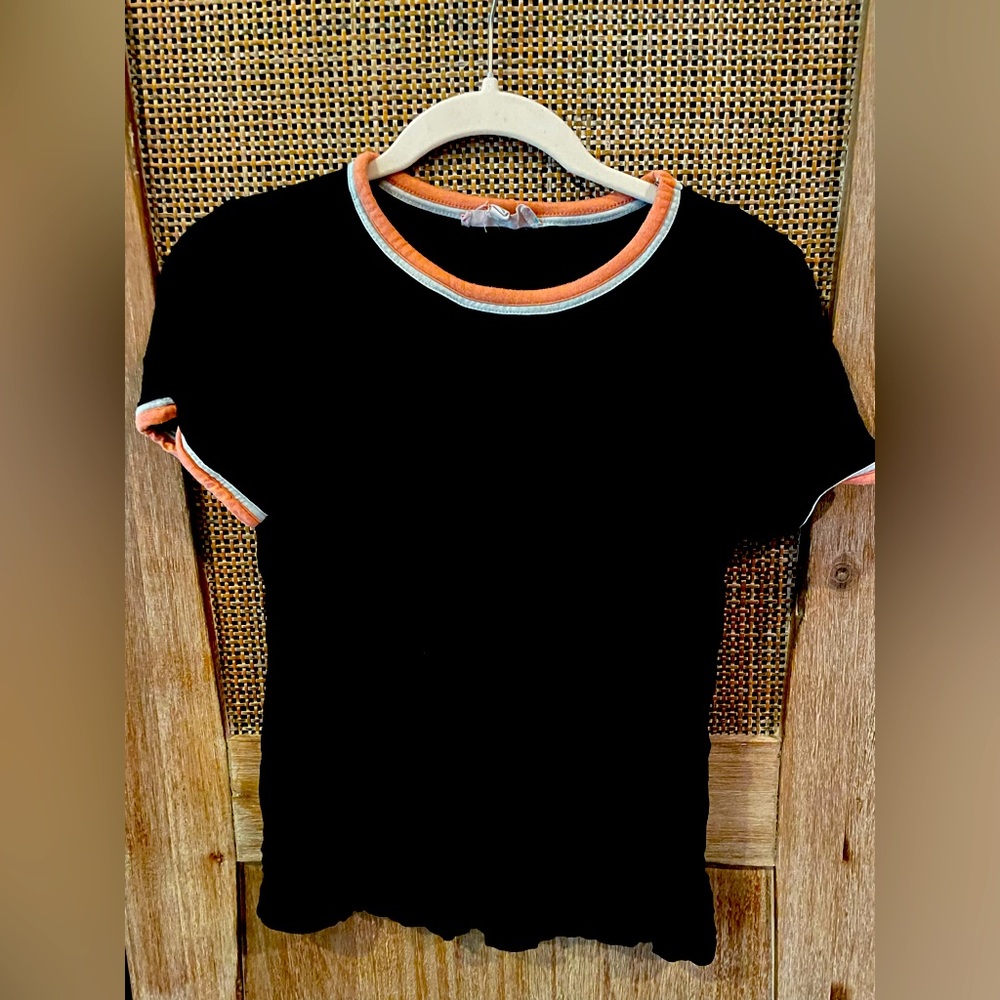 80s inspired black tshirt accent collar and sleeves